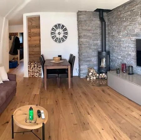 Wef 2027 Ferienwohnung, 3 Minuten Fussweg Zum Kongresshaus, Geeignet Fuer 2 Personen Апартаменти Давос