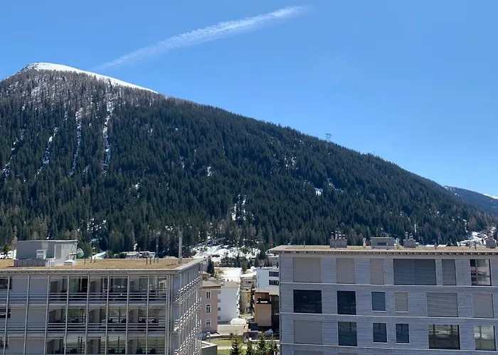 Wef 2027 Ferienwohnung, 3 Minuten Fussweg Zum Kongresshaus, Geeignet Fuer 2 Personen Davos